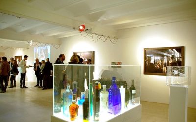 STUDIO GLASS inaugure avec succès en public le premier showroom d&rsquo;Espagne de bouteilles personnalisées